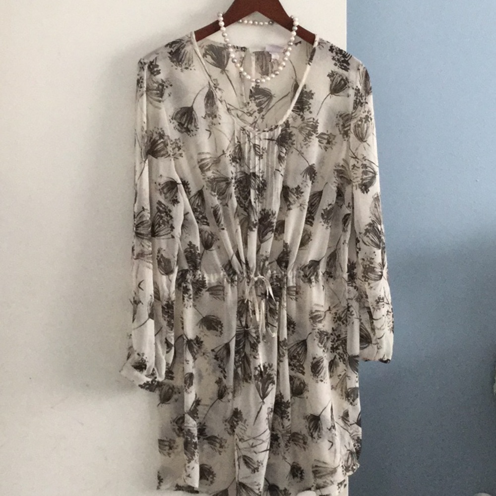 Merona Cream With Black Floral Tunic